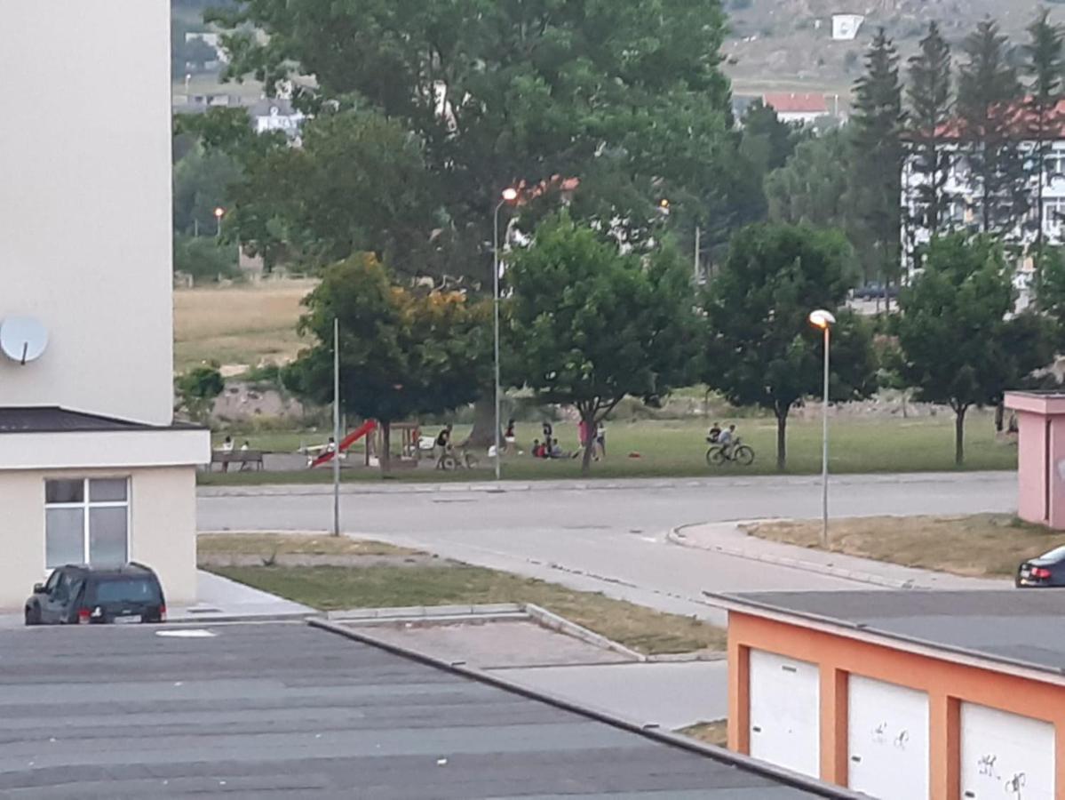Apartment Pero リヴノ エクステリア 写真